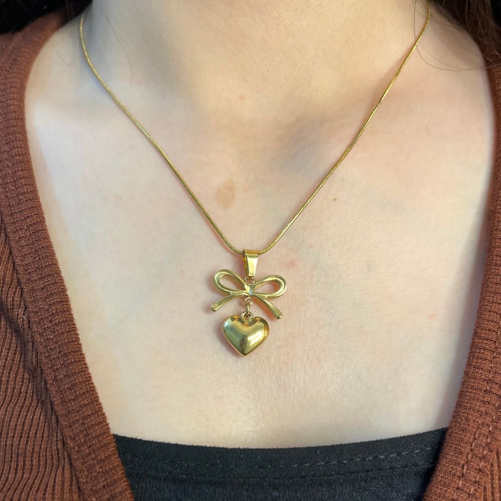 Bow Heart Necklace - 18K Gold Plated