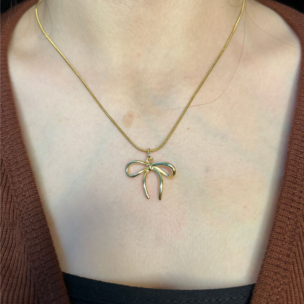 Bow Necklace - 18K Gold Plated