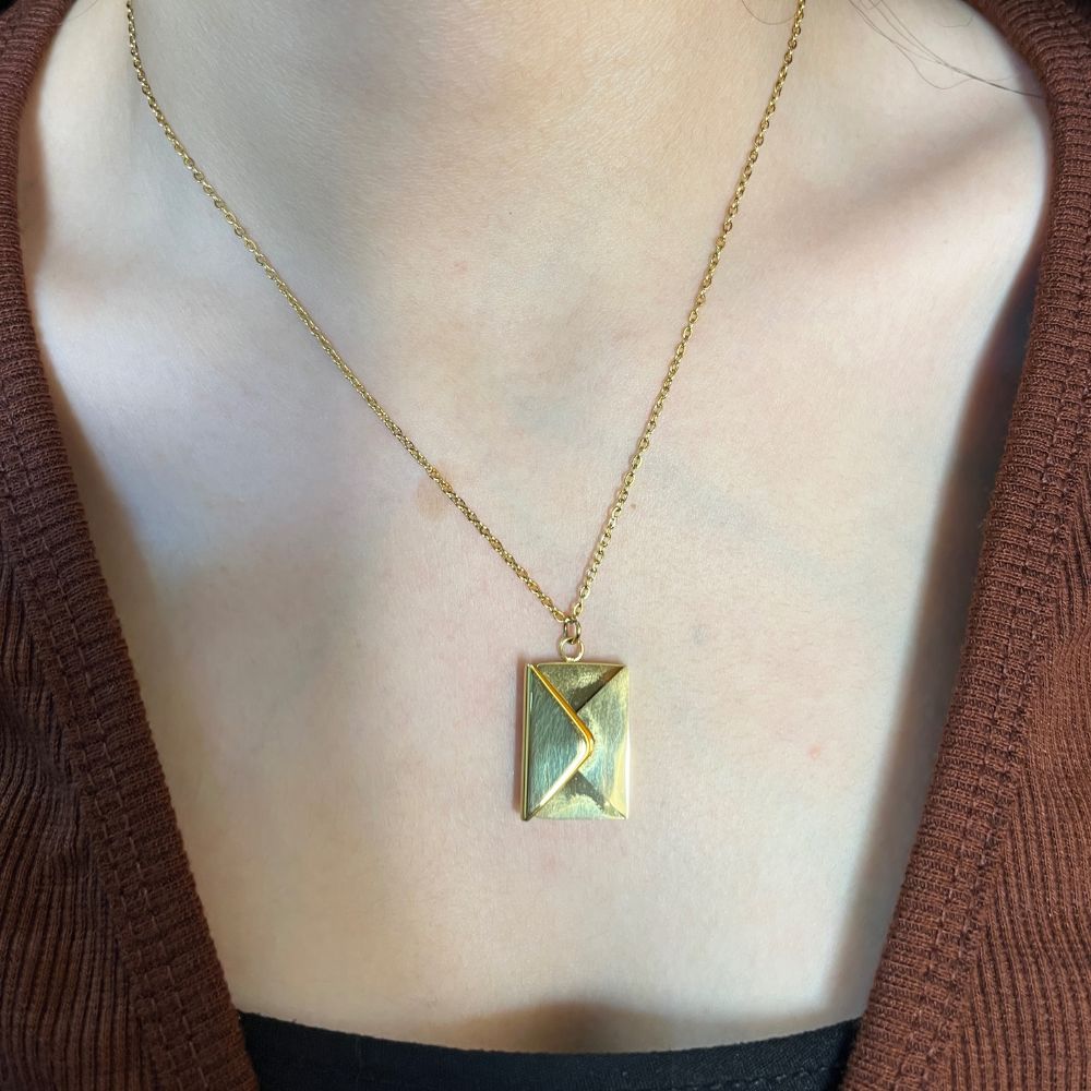 Love Letter Necklace - 18K Gold Plated