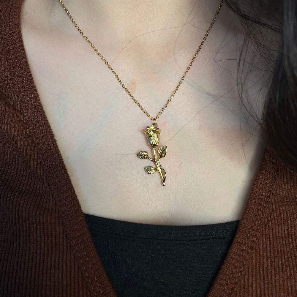 Rose Necklace - 18K Gold Plated