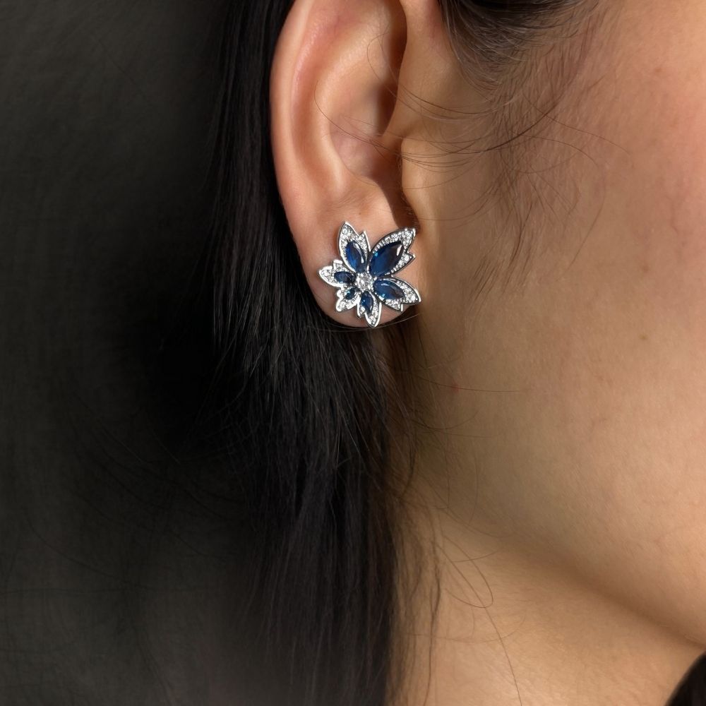 Navyul Flower Earring - 18K Gold Plated