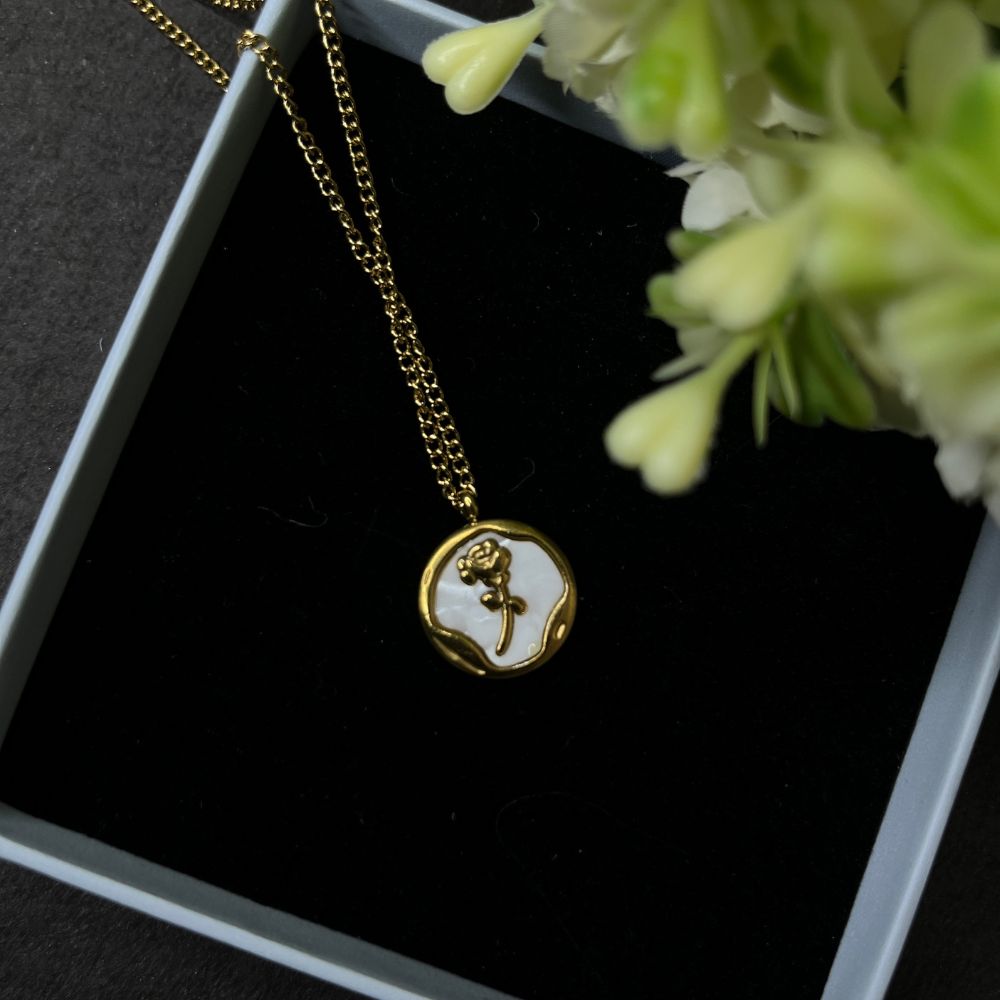 Glazed Embeded Necklace - 18K Gold Plated