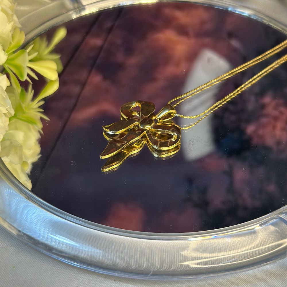 Structured Bow Necklace - 18K Gold Plated