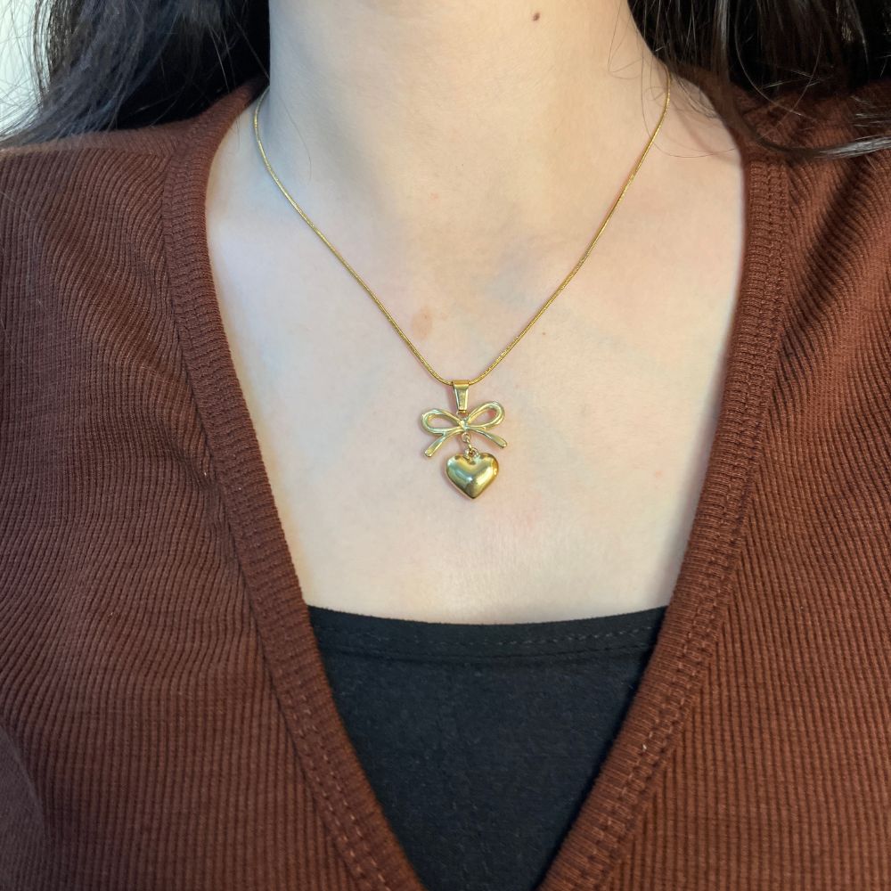 Bow Heart Necklace - 18K Gold Plated