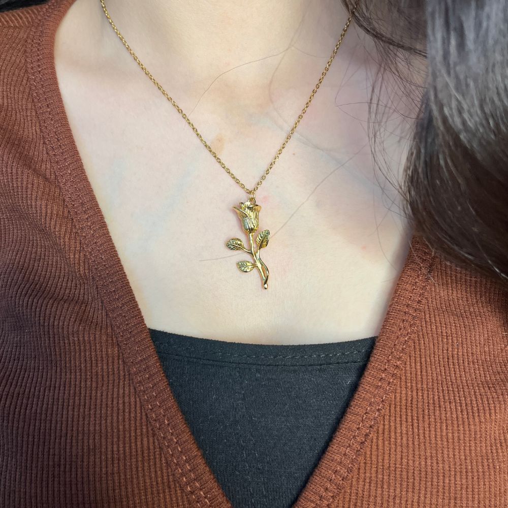 Rose Necklace - 18K Gold Plated