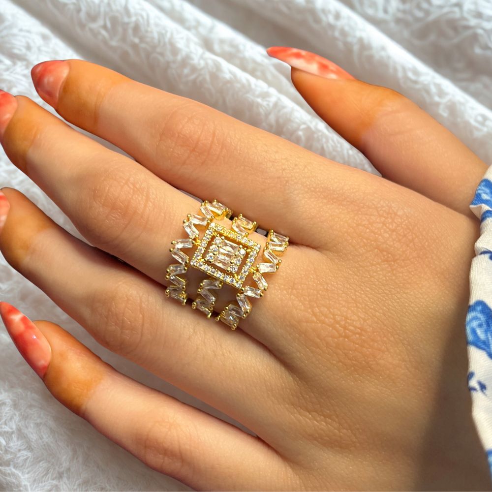 Step Keystone Adjustable Ring