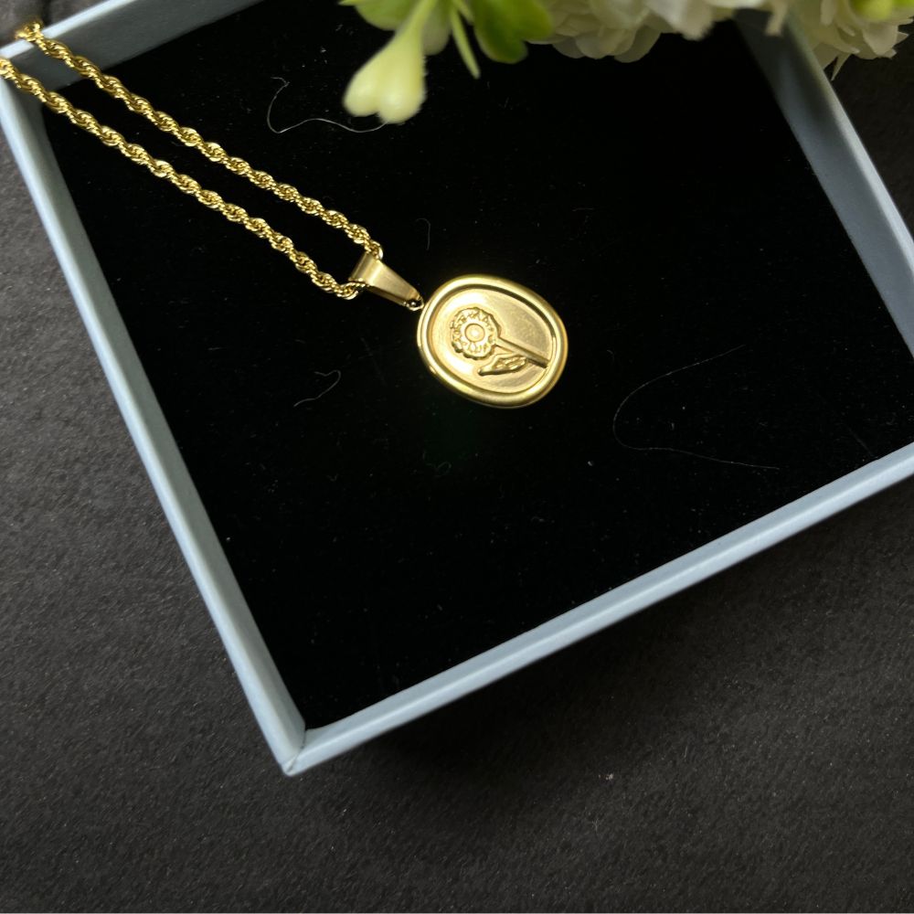 Glazed Embeded Necklace - 18K Gold Plated