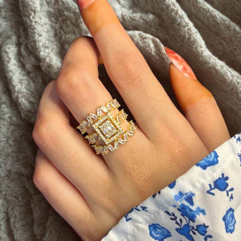 Step Keystone Adjustable Ring