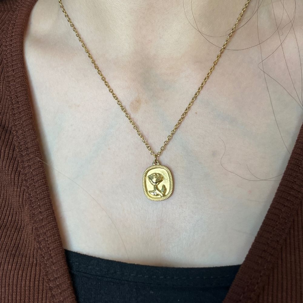 Glazed Embeded Necklace - 18K Gold Plated