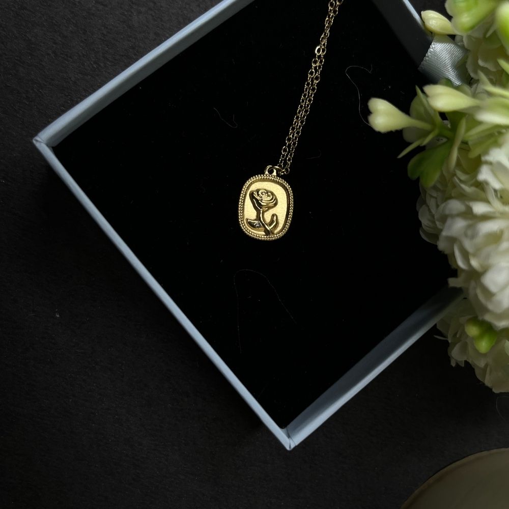 Glazed Embeded Necklace - 18K Gold Plated